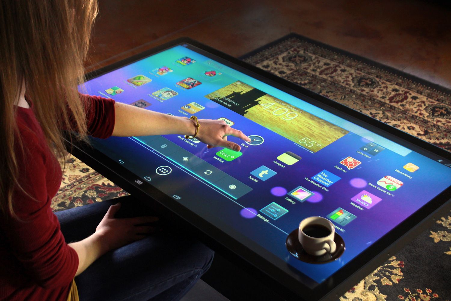 Large-Android-Tablet-01.jpg