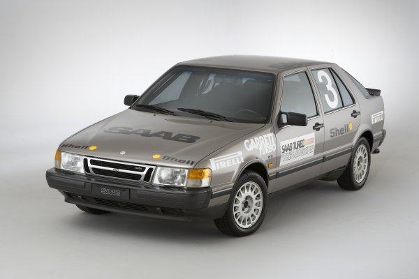 saab_9000_talladega_1986_front.jpg