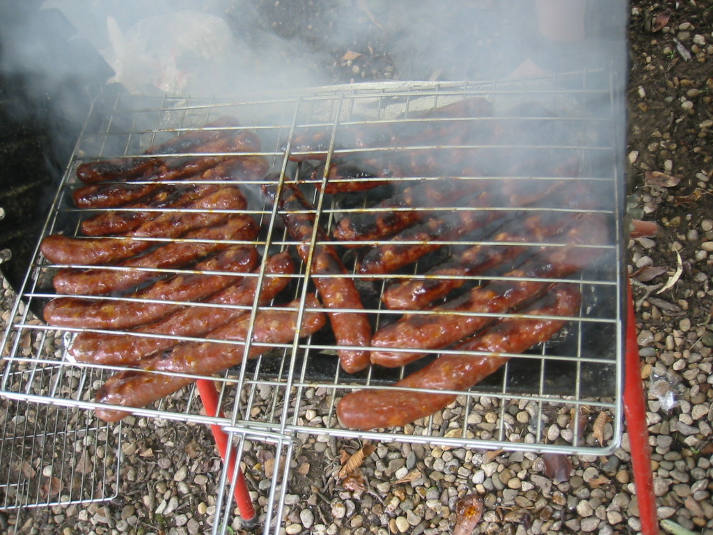Barbecue_sausages.jpg