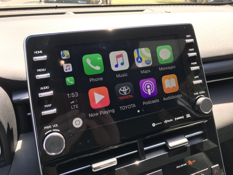 2019_avalon_carplay_home.jpg