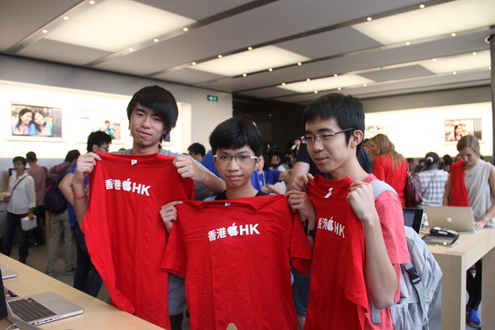 OB-PU620_hkappl_G_20110924010202.jpg