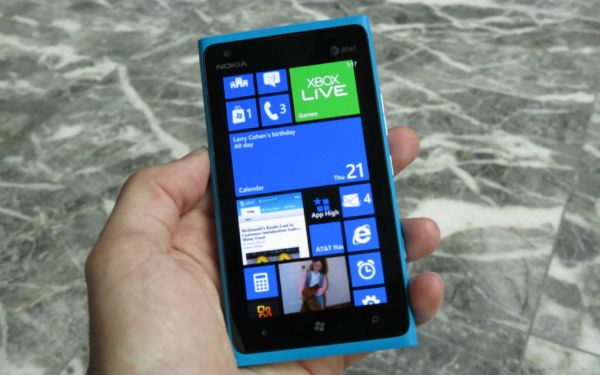 lumia-900-windows-78-600.jpg