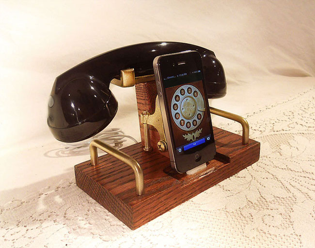 retro-iphone-dock_1.jpg