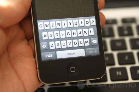 iphone-4-review-12_virtual-keyboard.jpg