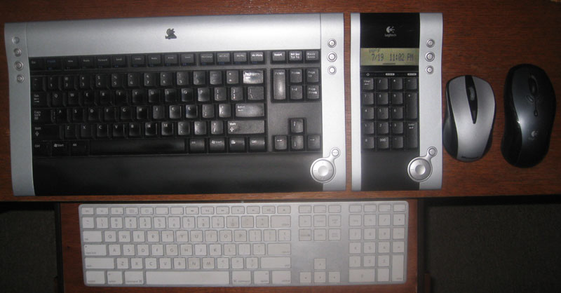 dinovo-apple.jpg