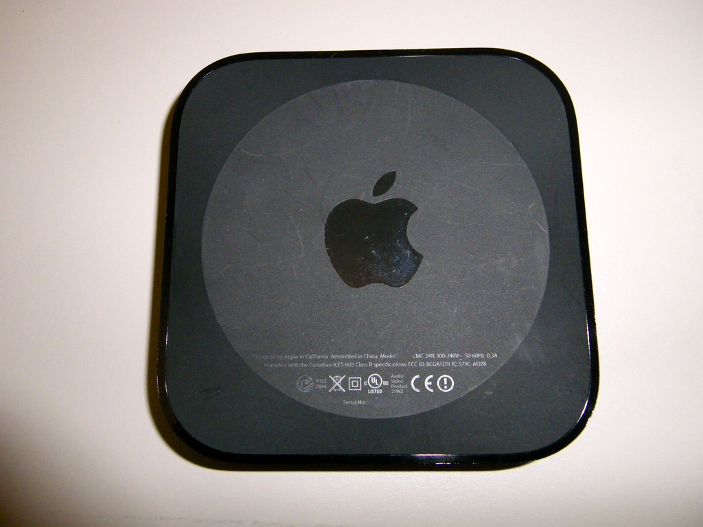 1024px-AppleTV_back.png