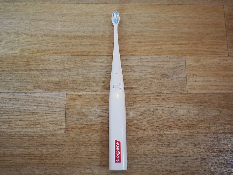 colgatebrushfront-800x600.jpg