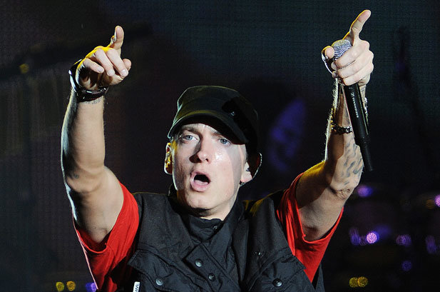 103103-Eminem_10_617_409.jpg