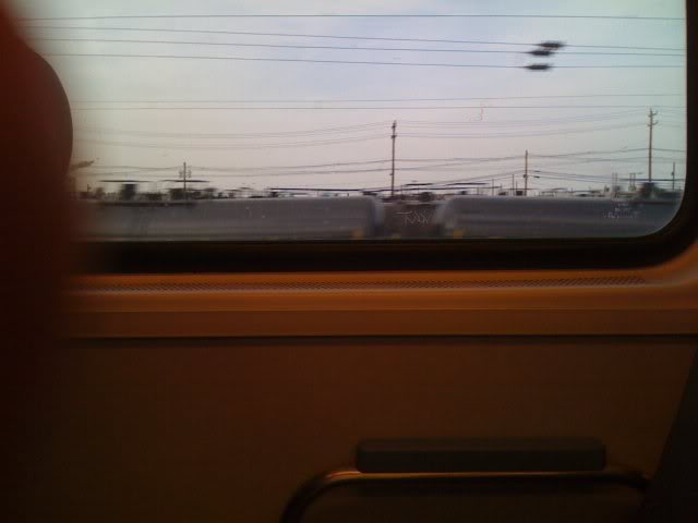 train-blur.jpg