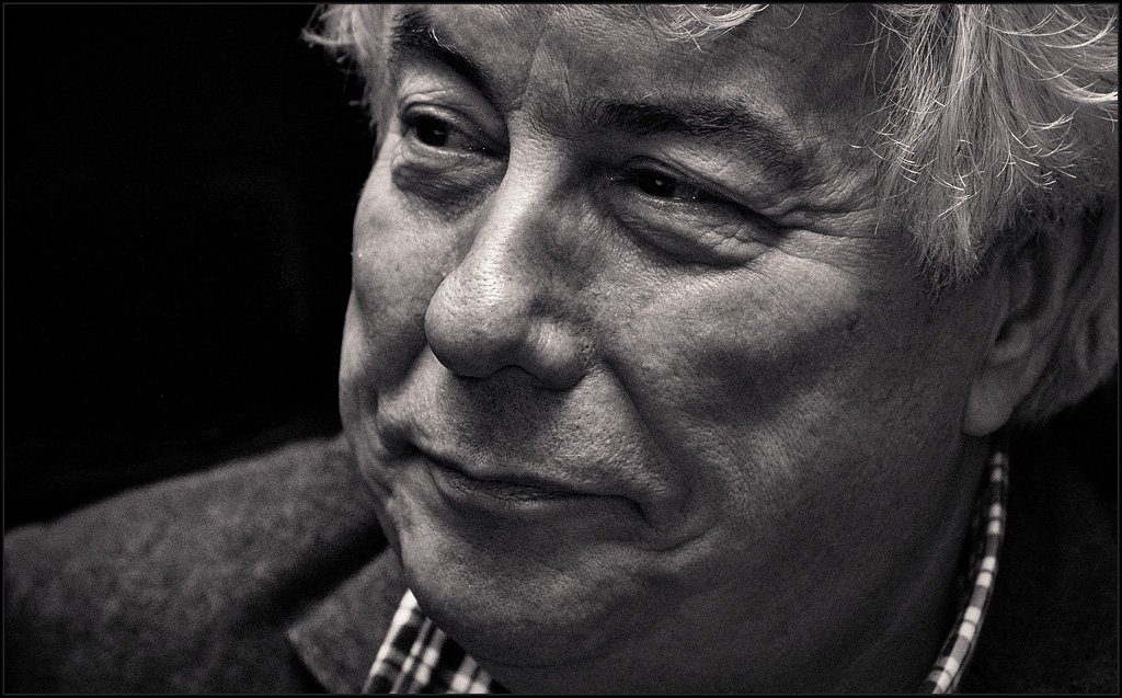kenfollett_2233.jpg