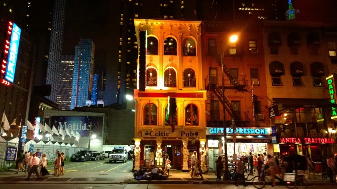 1040_nightshot.jpg