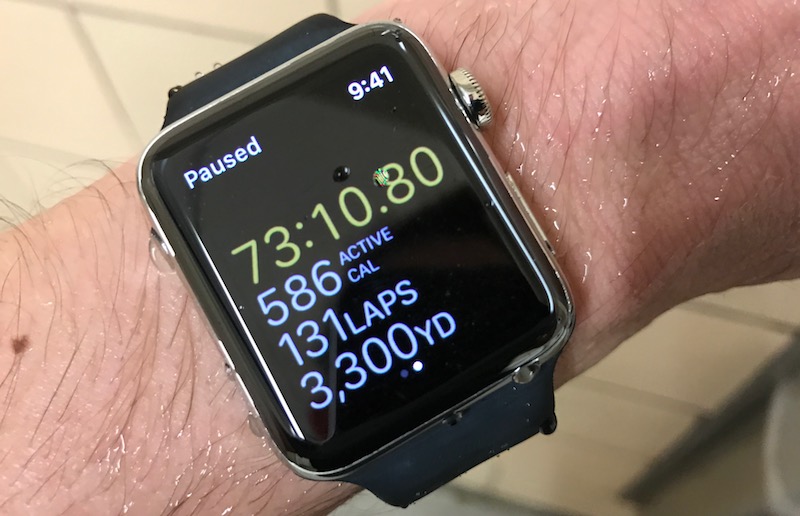 apple_watch_swim_wrist.jpg