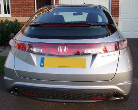 honda_civic_ctdi_back1.jpg