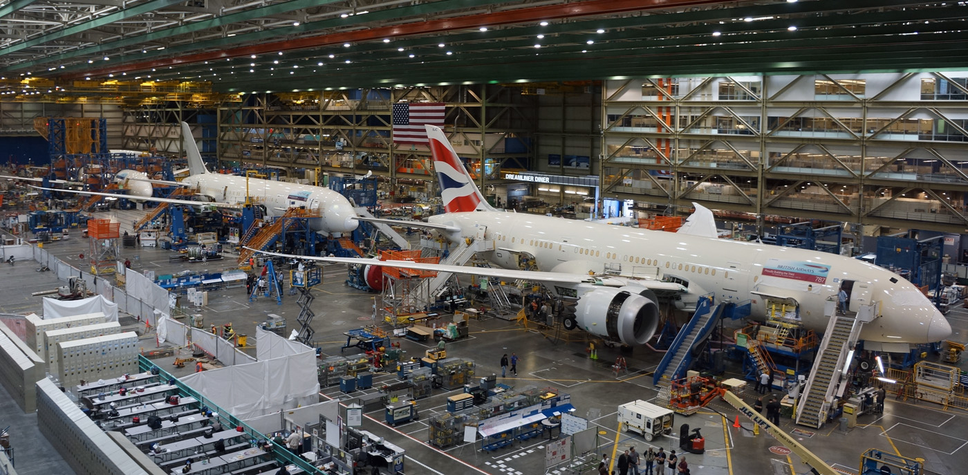 EVERETT-2013-FULL-787-LINE.jpg