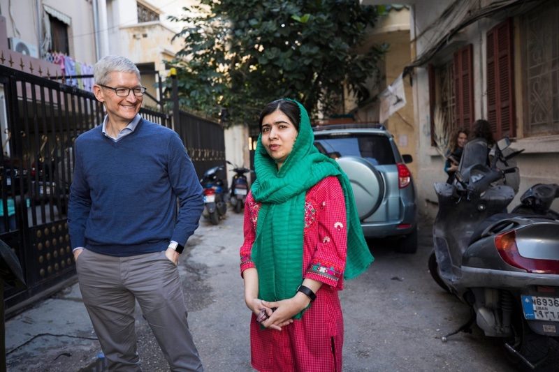 timcookmalala-800x533.jpg