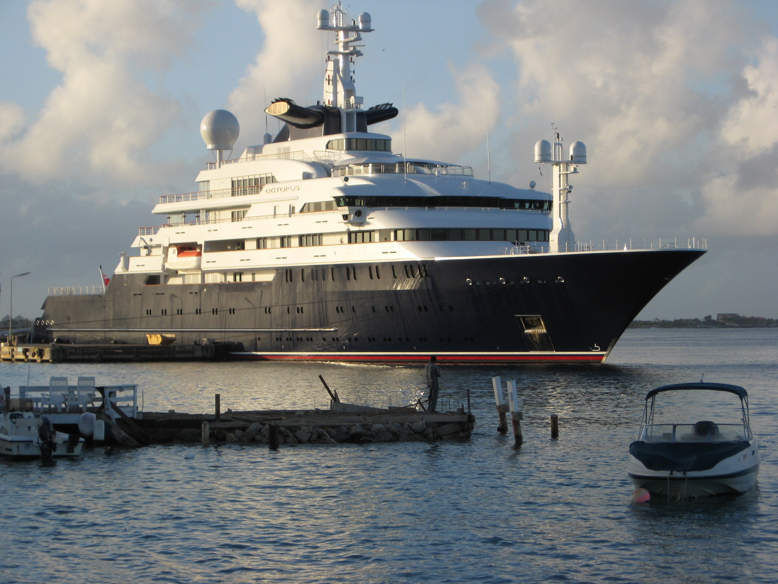 octopus_yacht_090116-0048.jpg