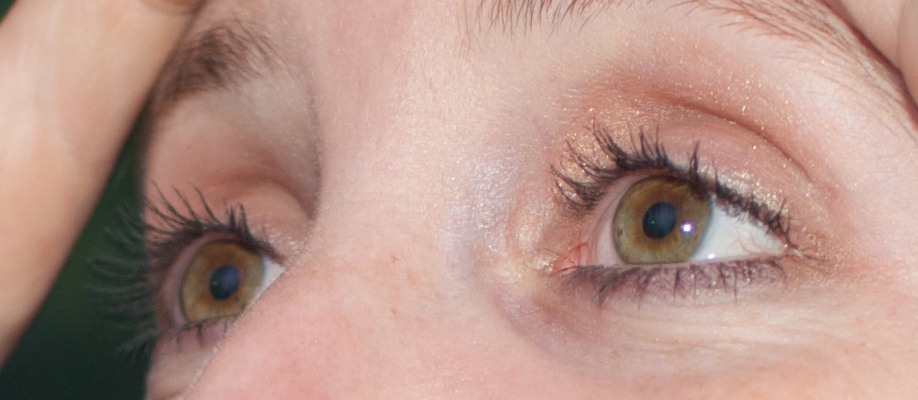 eyes2_crop.jpg