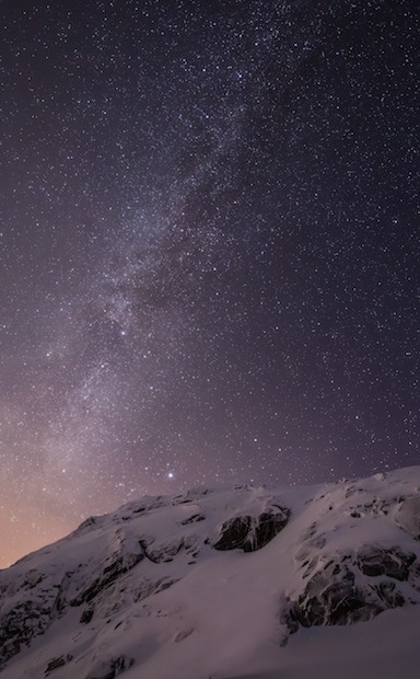 ios-8-iphone-default-wallpaper.jpg