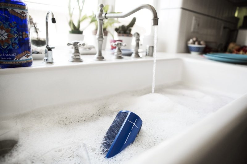 ultimateearsblastinwater-800x533.jpg