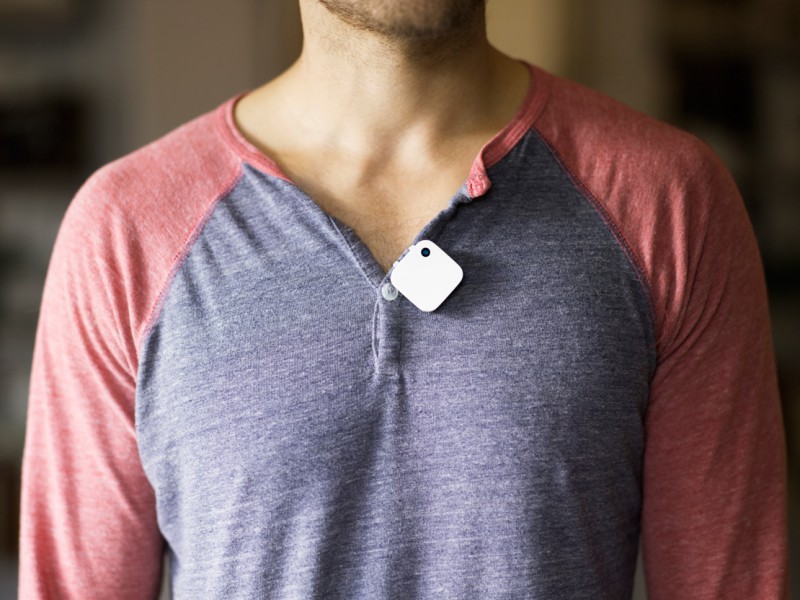 Narrative-Clip-CES-2015-Wearable-800x600.jpg