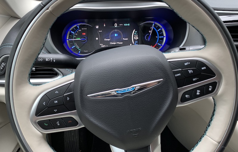 pacifica_steering_wheel.jpg