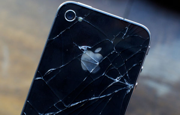 Shattered-iPhone-4-Back-Glass-Pane.jpg