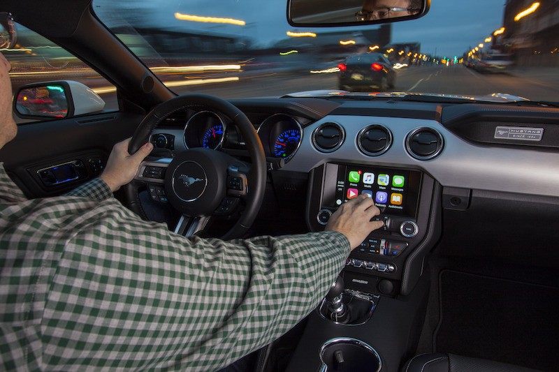 CarPlay-Ford-800x533.jpg