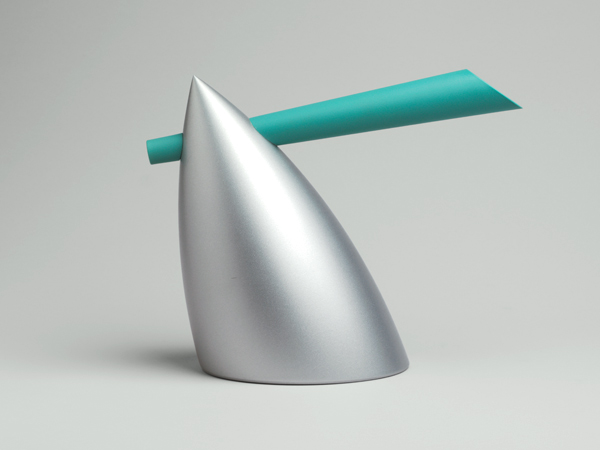 17-Philippe-Starck_Hot-Bertaa-Kettle.jpg