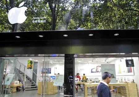 fake_apple_store_reuters.jpg