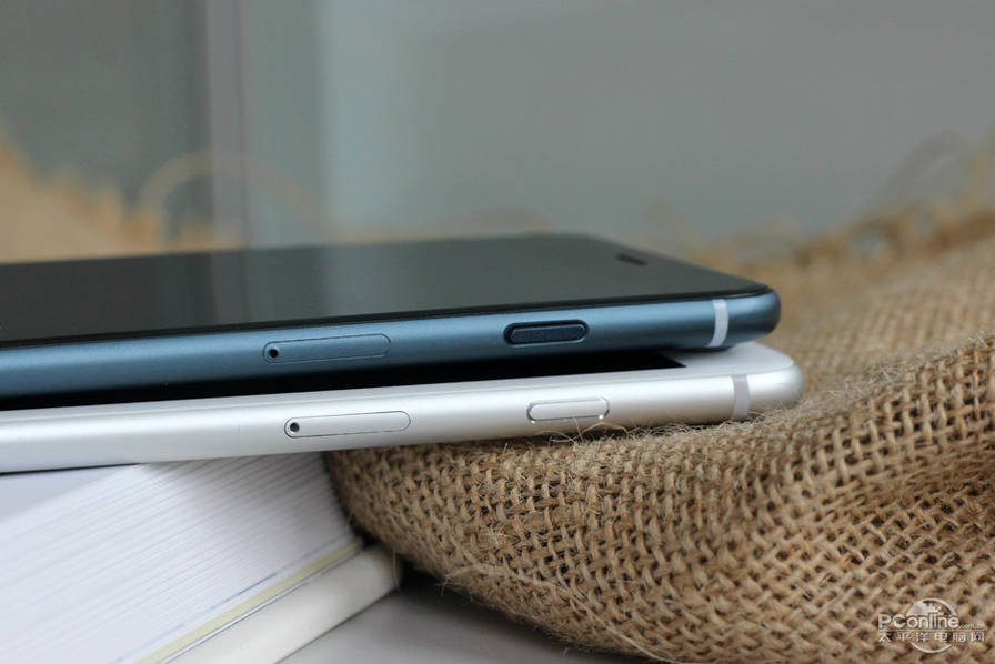Alleged-iPhone-7-Plus-in-Deep-Blue.jpg