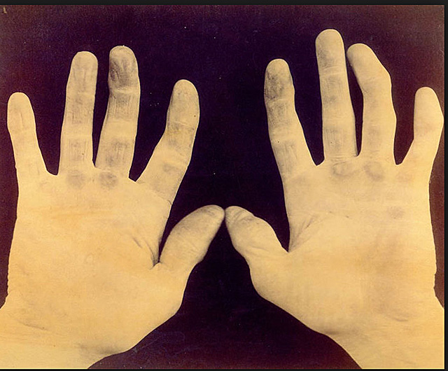 barehands-73013.jpg