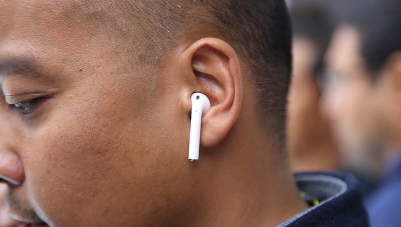 TC-airpods-2.jpg