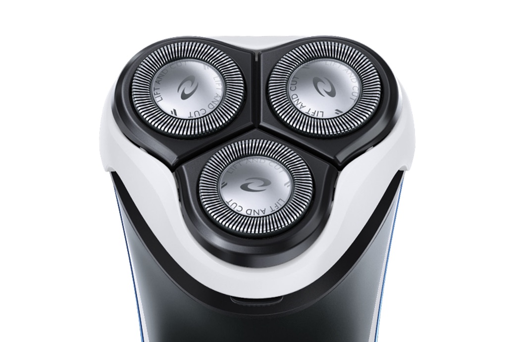 electric-shaver-covered-blades.jpg
