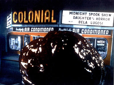 the_blob_l.jpg