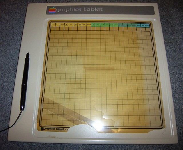 apple-graphics-tablet-1979-stylus.jpg