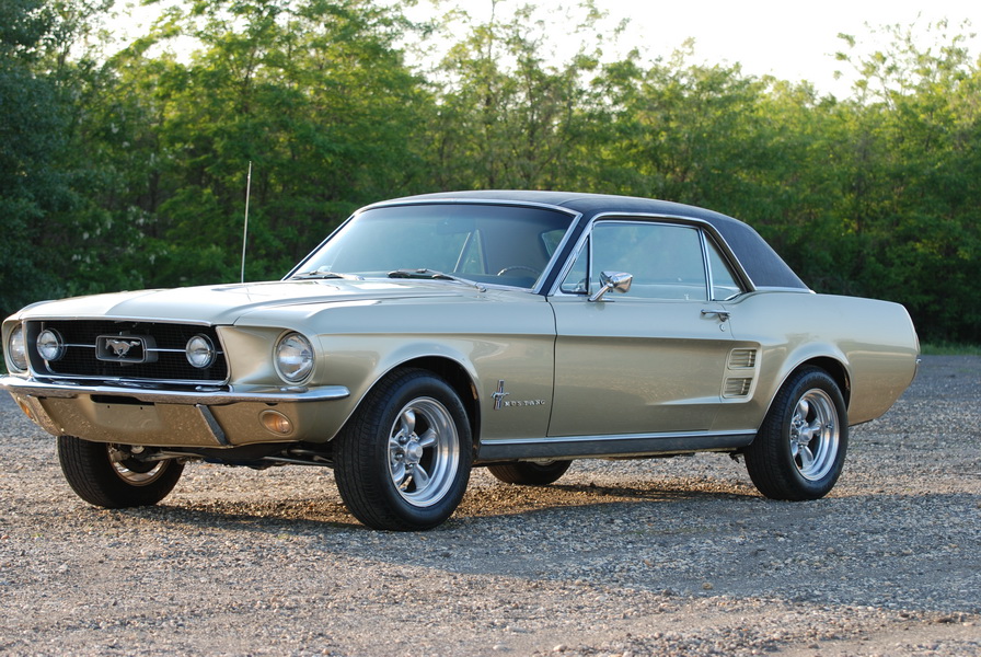 ford-mustang-1967-zold-02.jpg