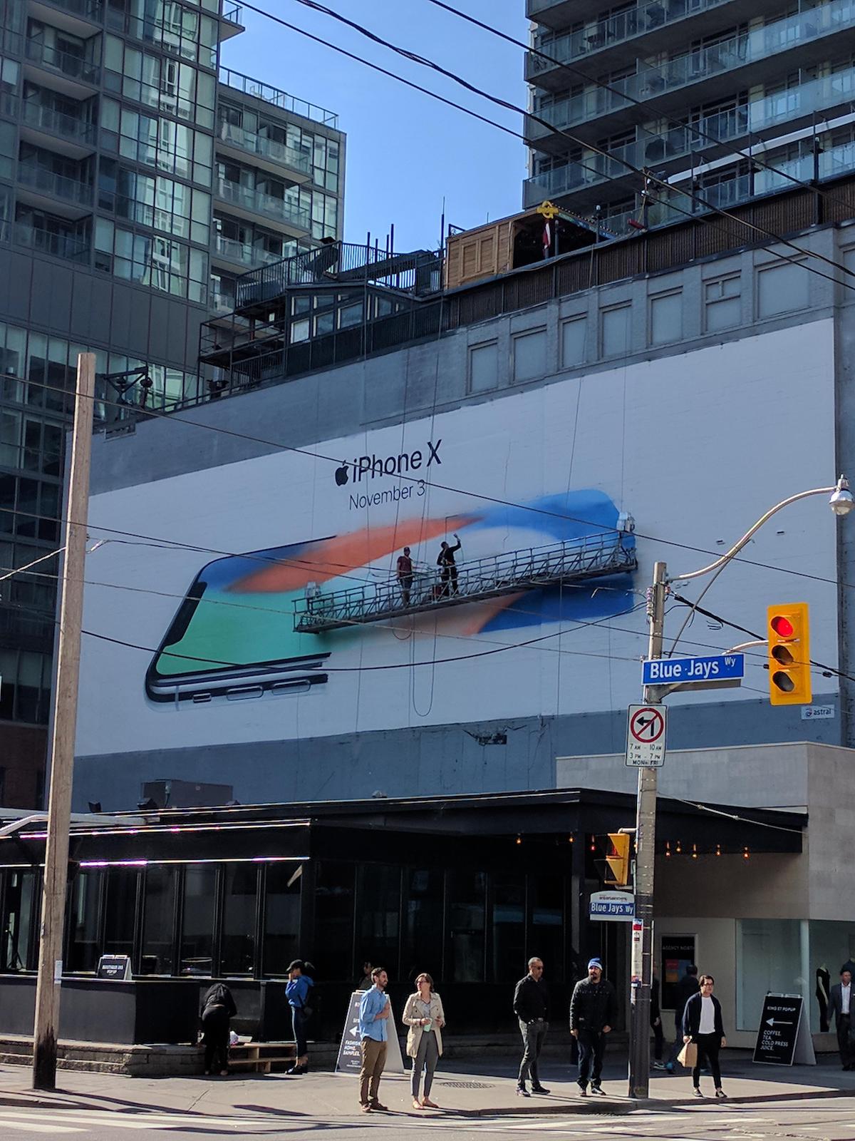 toronto-iphone-x-ad-4.jpg
