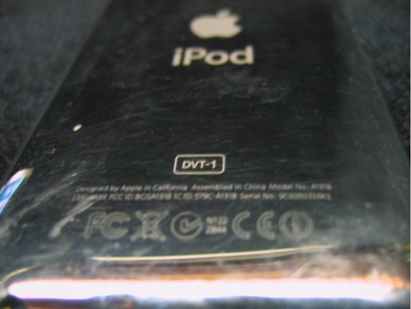 ipod-touch-prototype-camera5.jpg
