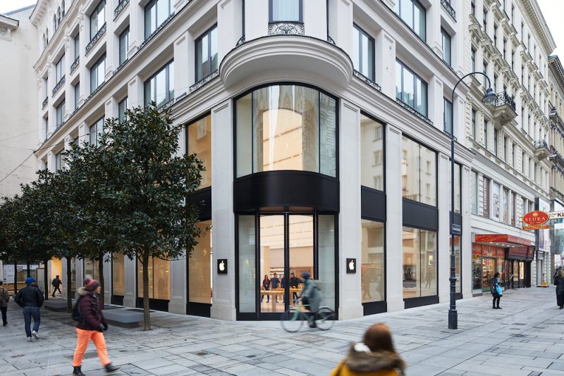 vienna_apple_store_exterior_022118-800x534.jpg