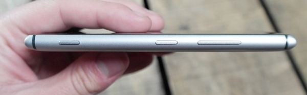 xl_Nokia-Lumia-925-side2-62413052014.jpg