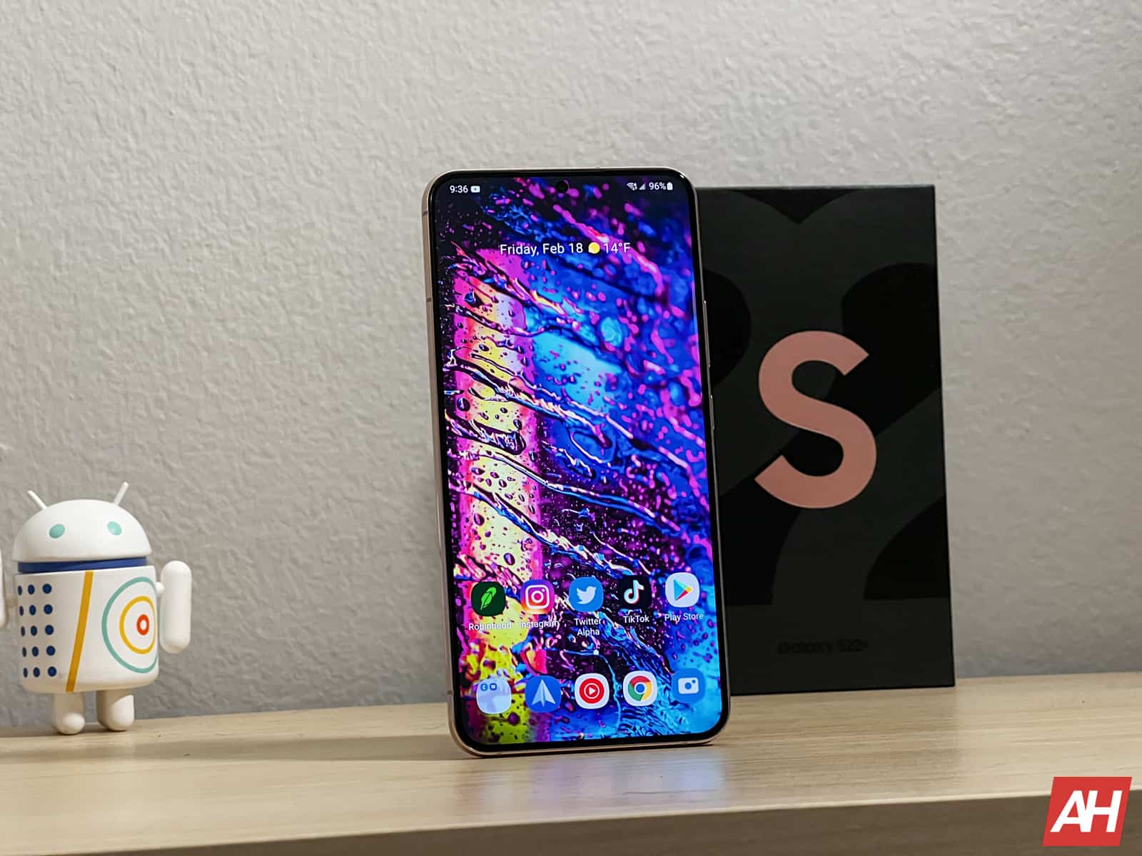www.androidheadlines.com
