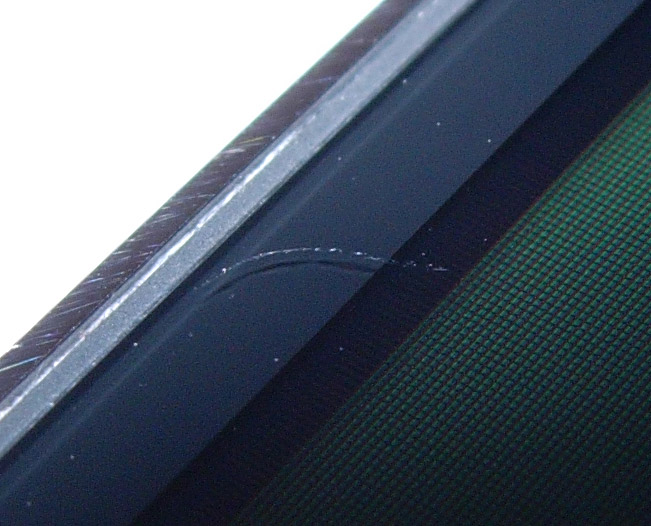iphone-screen-scratch.jpg