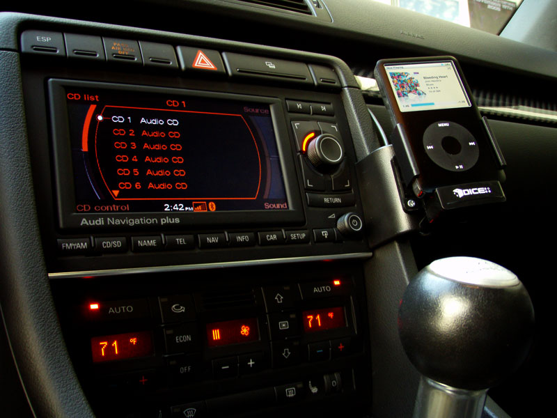 Ipod_S4_DriverLowPOV.jpg