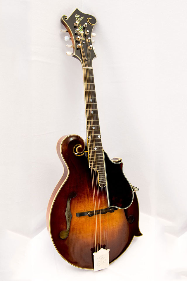 g-f5_master-frontlg-640x960.jpg