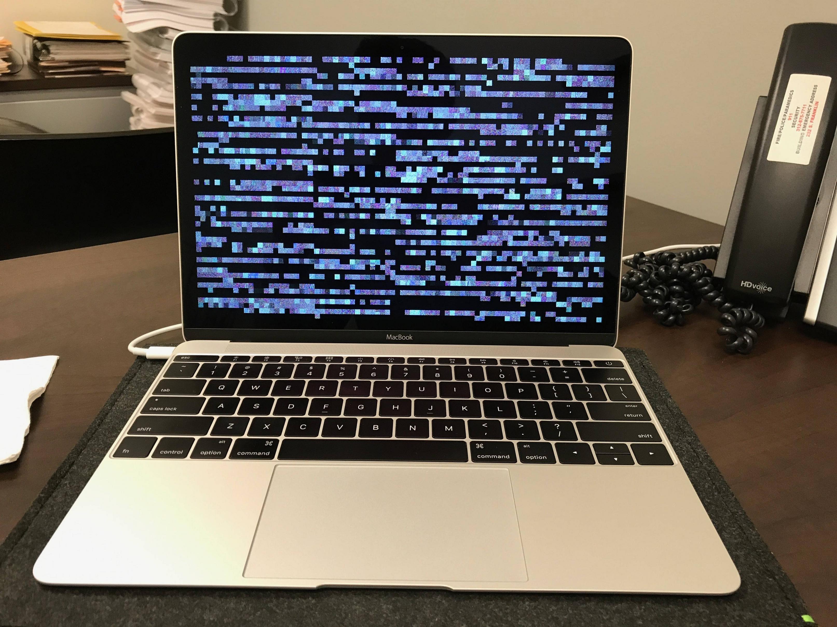 88O9evq.jpg