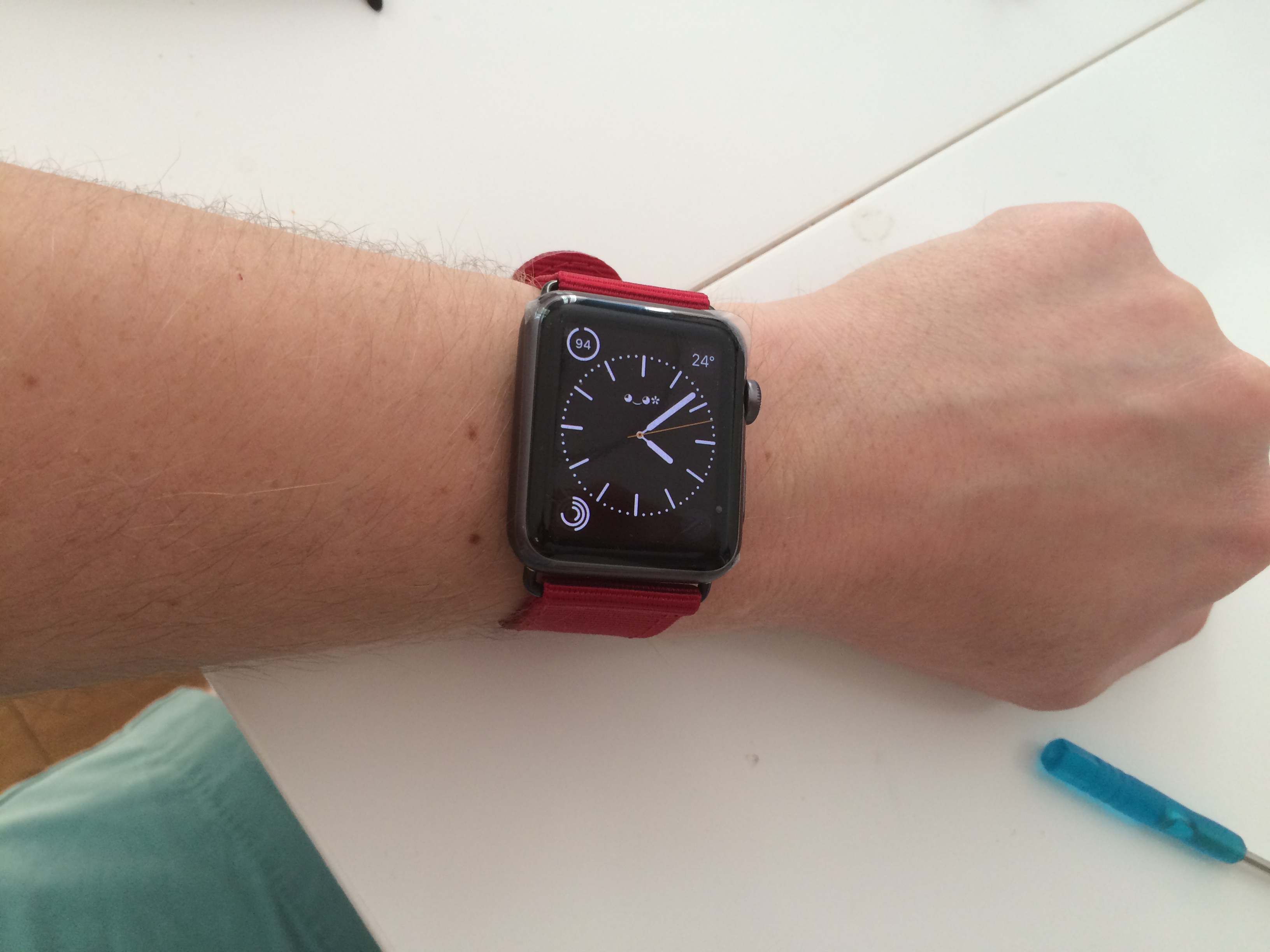 apple watch adapter space gray