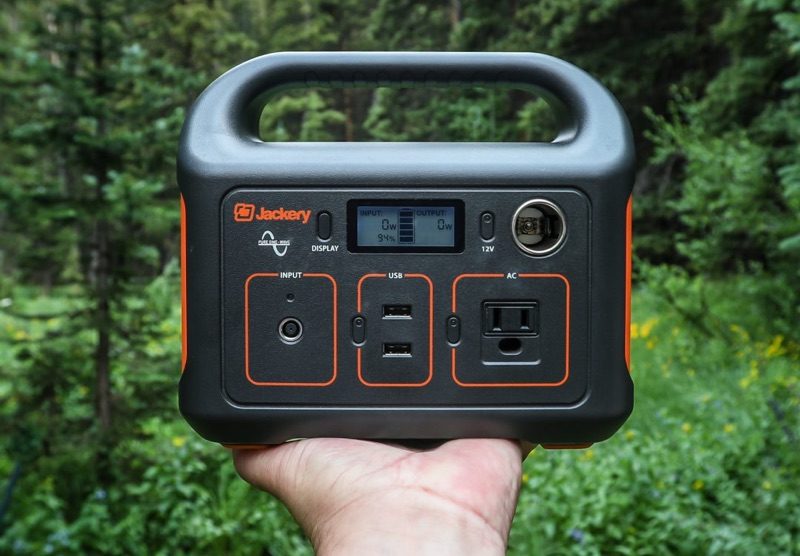 jackery2402-800x556.jpg