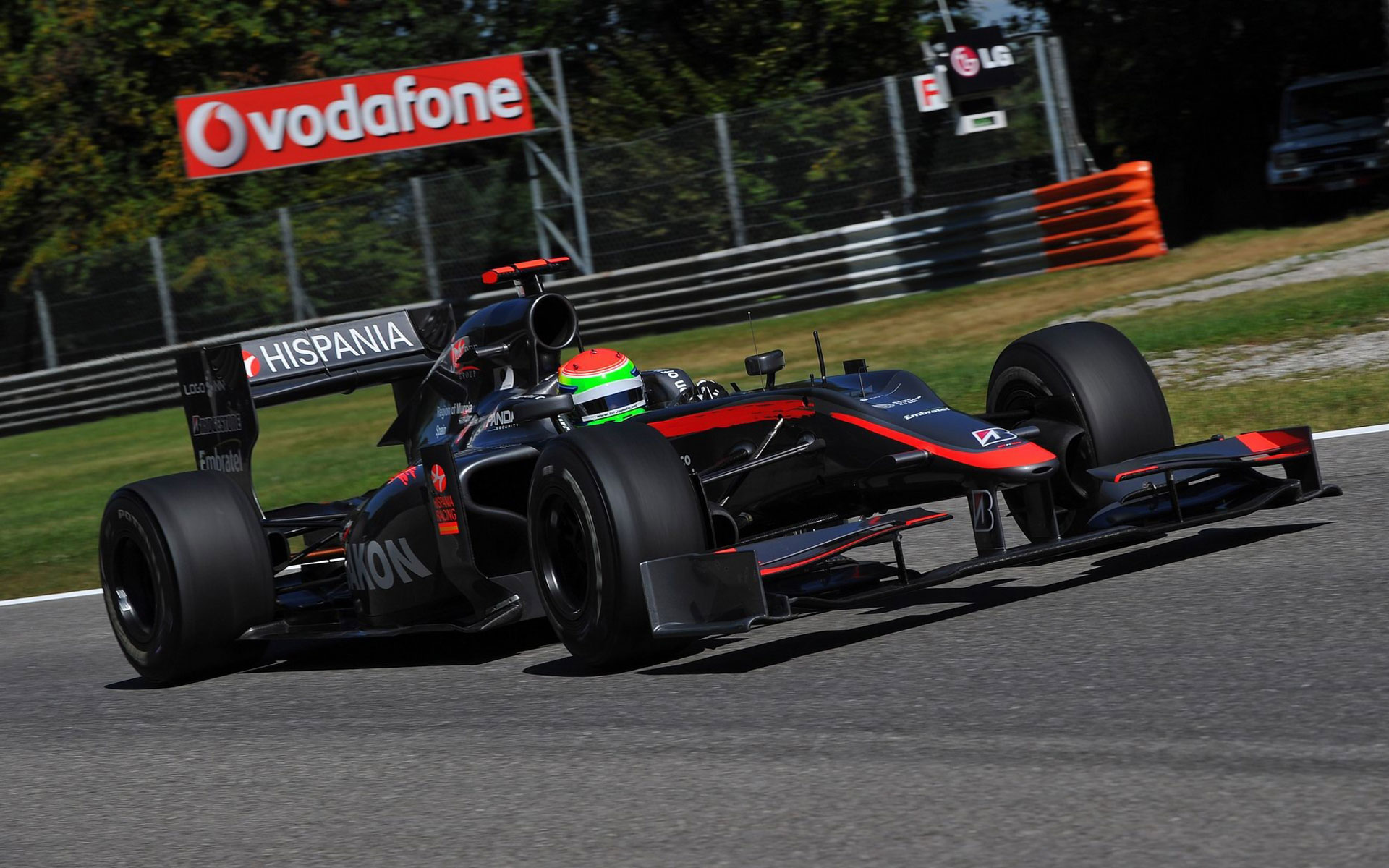 monza-f1-wallpaper-2010-18.jpg