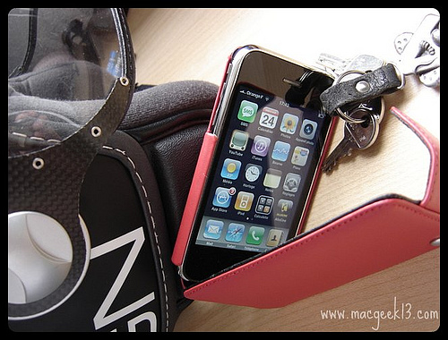 housse-iphone3g-1.jpg
