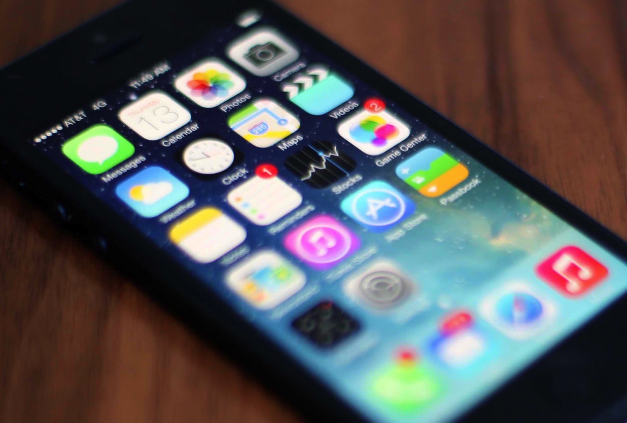 ios_7_iphone_homescreen.jpg
